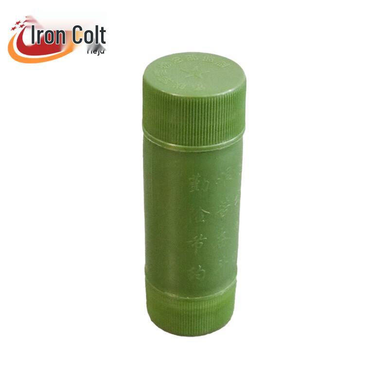 Iron Horse Portable Outdoor Sewing Kit
Iron Horse Portable Outdoor Sewing Kit