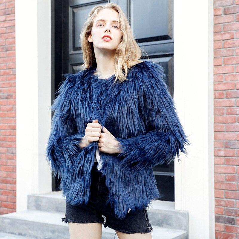 Autumn Winter Shaggy Outerwear Colorful Furry Lamb Wool Warm Faux Women Fur Coat Loose Plush Coat Female Jacket Fur Jacket L синий
Autumn Winter Shaggy Outerwear Colorful Furry Lamb Wool Warm Faux Women Fur Coat Loose Plush Coat Female Jacket Fur Jacket L синий