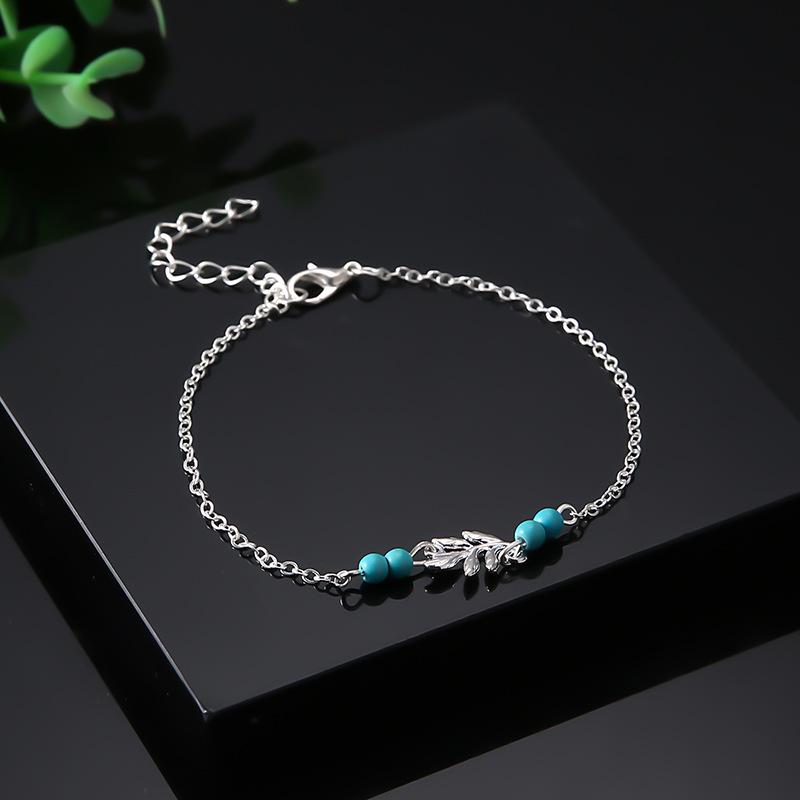 Personalized Leaf Chain Wears Turquoise Retro Fashion Creative Beach Feet
Personalized Leaf Chain Wears Turquoise Retro Fashion Creative Beach Feet