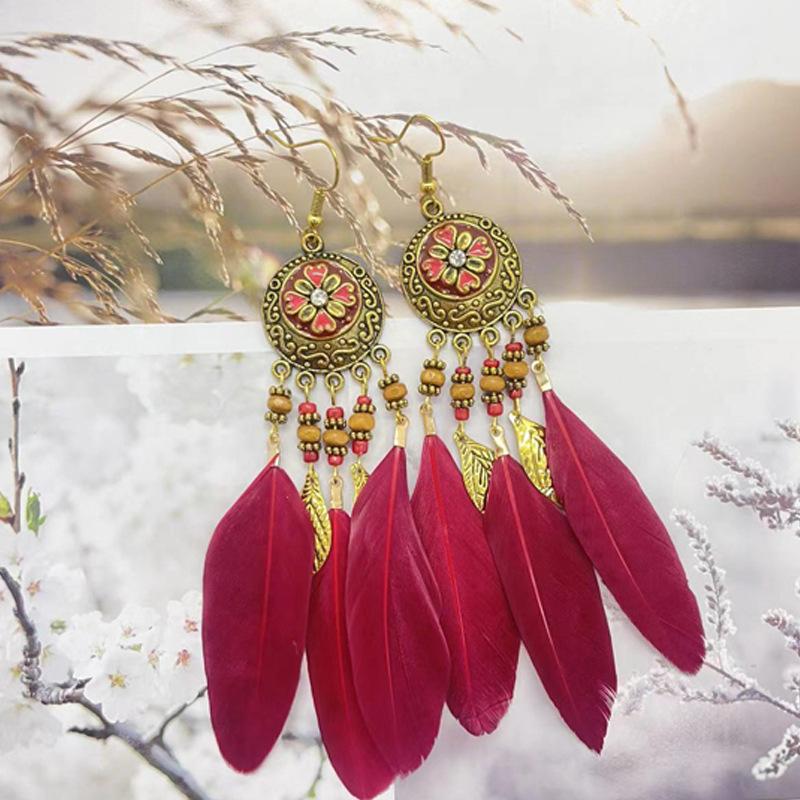 Bohemia Retro Ethnic Style Heart Feather Drop Dangle Earrings for Women Personality Royal Court Enamel Zircon Accessories Gift AB красный
Bohemia Retro Ethnic Style Heart Feather Drop Dangle Earrings for Women Personality Royal Court Enamel Zircon Accessories Gift AB красный