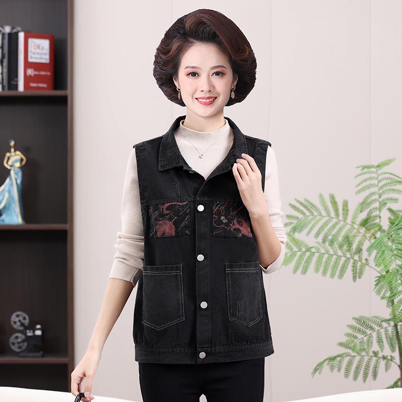 Women s Versatile Sleeveless Denim Vest Jacket: Casual Lapel Style for Spring and Autumn XL червоний
Women s Versatile Sleeveless Denim Vest Jacket: Casual Lapel Style for Spring and Autumn XL червоний