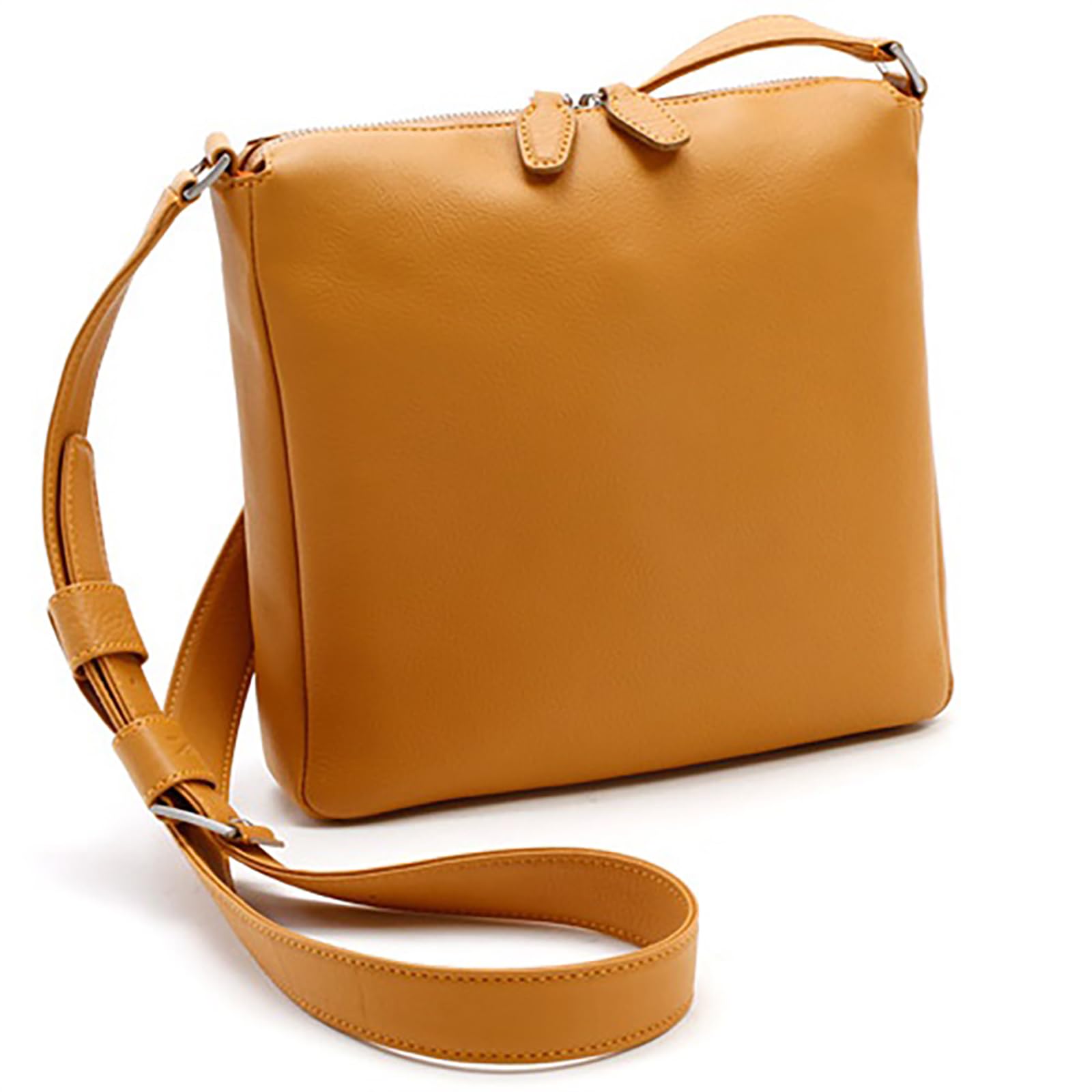 Kitamura Y-1142 Crossbody Shoulder Bag, Camel with Orange Stitching, Brown, 61421
Kitamura Y-1142 Crossbody Shoulder Bag, Camel with Orange Stitching, Brown, 61421