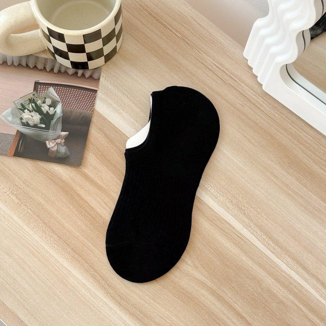White Socks Short Socks Seasonal Cotton Socks Sweat-Absorbing And Breathable Gray Sports Solid Color Low-Top Spring And Autumn Socks One size fits all чорний
White Socks Short Socks Seasonal Cotton Socks Sweat-Absorbing And Breathable Gray Sports Solid Color Low-Top Spring And Autumn Socks One size fits all чорний