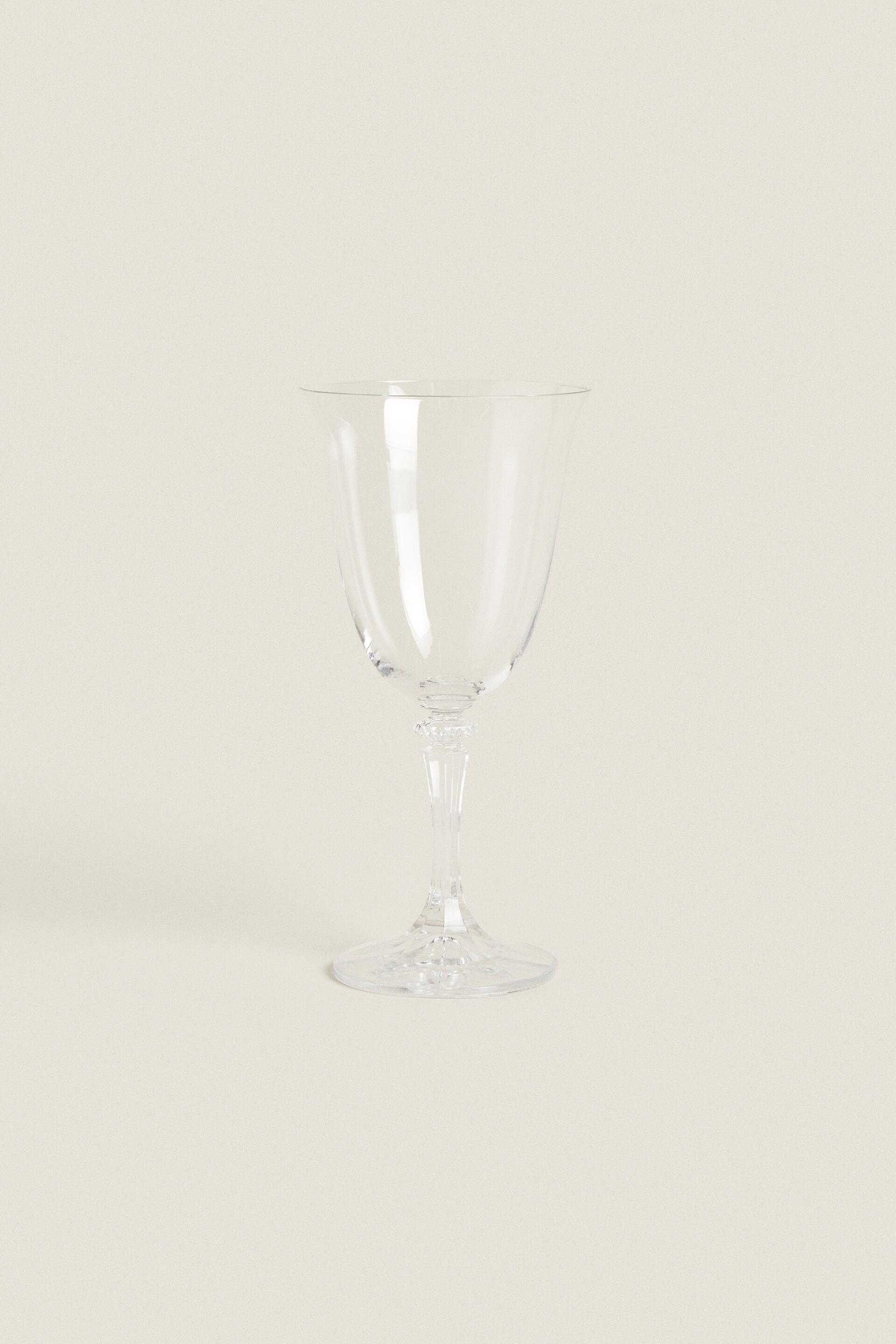 КРИСТАЛЛИЧЕСКИЙ БОКАЛ
КРИСТАЛЛИЧЕСКИЙ БОКАЛ