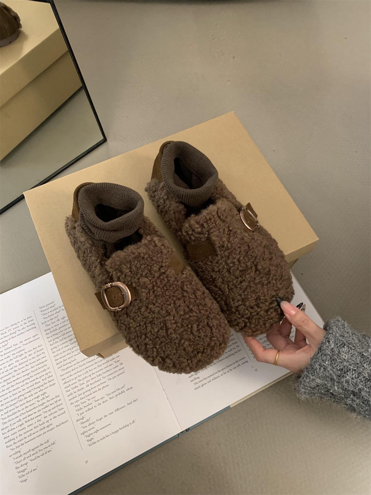 Пухнасті туфлі на плоскій підошві Взуття Doudou жіноче 2024 осінь та зима з пряжкою-ремінцем Тепле оксамитове бавовняне взуття Взуття на один крок Жіноче 40
Пухнасті туфлі на плоскій підошві Взуття Doudou жіноче 2024 осінь та зима з пряжкою-ремінцем Тепле оксамитове бавовняне взуття Взуття на один крок Жіноче 40