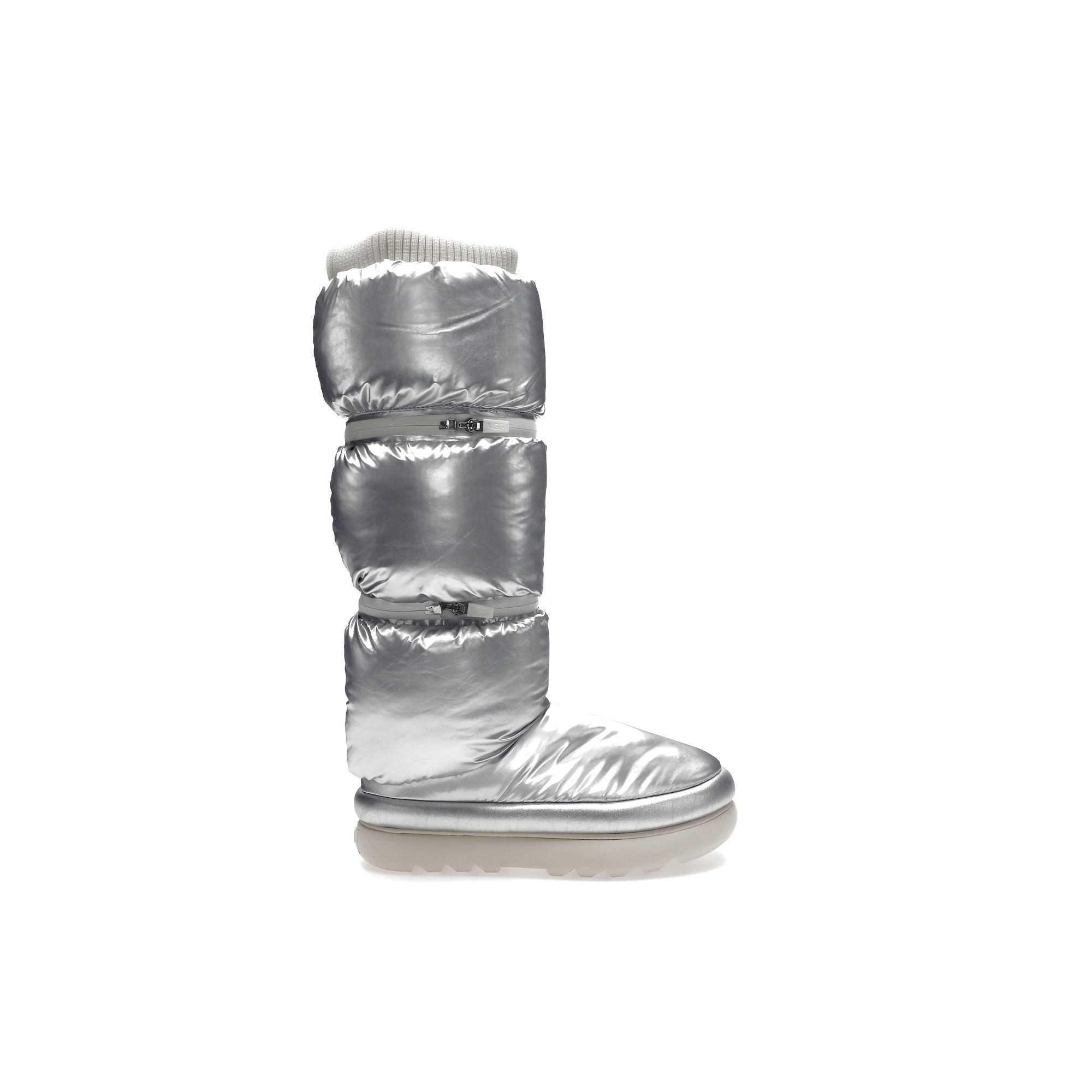 UGG Сапоги Classic Maxi Ultra Tall, цвет металлик, серебристый (Женский) Женские кроссовки 1135152-MSLV
UGG Сапоги Classic Maxi Ultra Tall, цвет металлик, серебристый (Женский) Женские кроссовки 1135152-MSLV