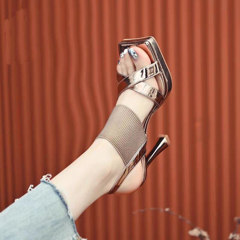 2026 New Thin Belt Cross Fashion Sandals for Women s Summer Square Head High Heels Fashion Ultra High Heels Banquet Shoes 39 шампанського
2026 New Thin Belt Cross Fashion Sandals for Women s Summer Square Head High Heels Fashion Ultra High Heels Banquet Shoes 39 шампанського