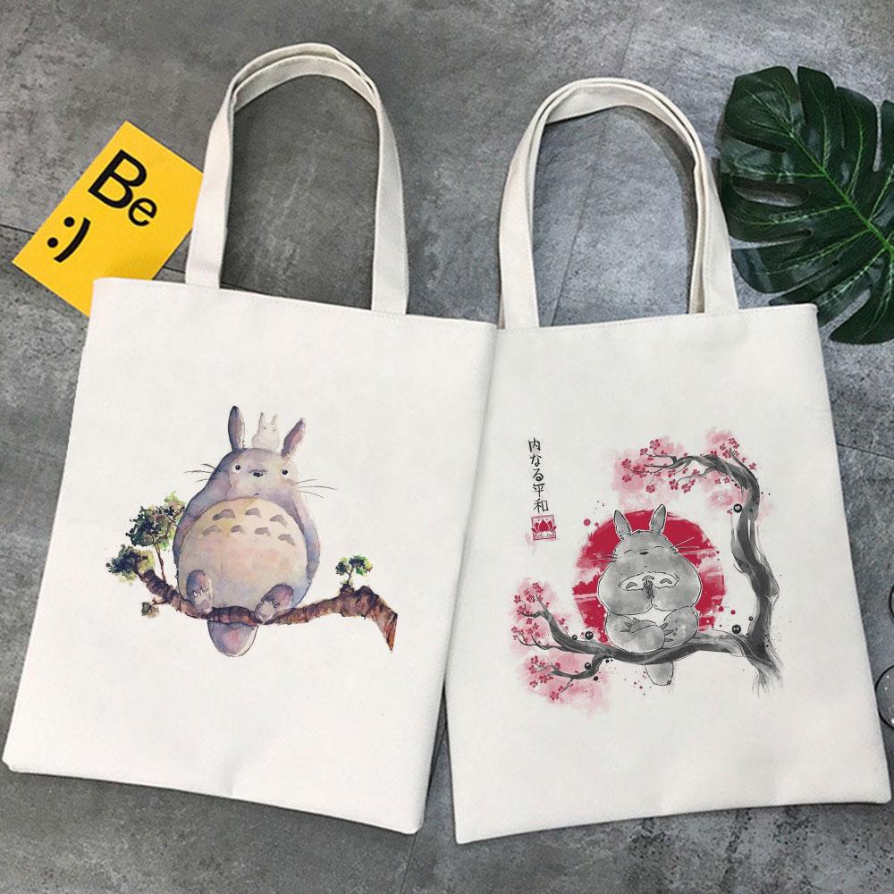 Летние холщовые сумки на плечо в стиле аниме «Тоторо Хаяо Миядзаки», повседневная сумка большой вместимости, женская сумка с героями мультфильмов Harajuku Kawaii ins
Летние холщовые сумки на плечо в стиле аниме «Тоторо Хаяо Миядзаки», повседневная сумка большой вместимости, женская сумка с героями мультфильмов Harajuku Kawaii ins