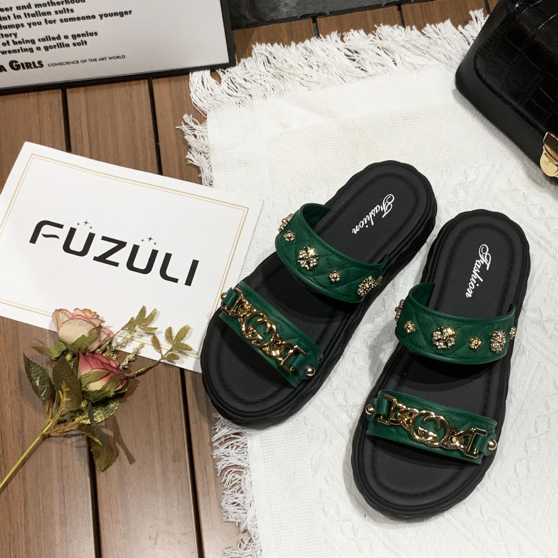 Повседневные тапочки женские для улицы весна и лето новые двойные с сандалиями с одним иероглифом модные домашние плоские тапочки производитель 40 зелёный
Повседневные тапочки женские для улицы весна и лето новые двойные с сандалиями с одним иероглифом модные домашние плоские тапочки производитель 40 зелёный