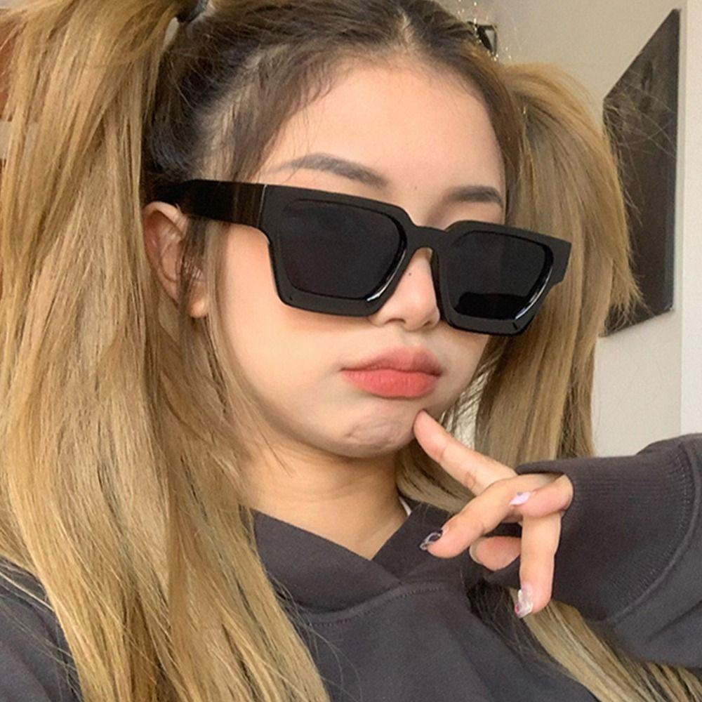 Men Women UV400 Retro Small Square Sunglasses Green Sun Glasses Eyewear Shades Black
Men Women UV400 Retro Small Square Sunglasses Green Sun Glasses Eyewear Shades Black