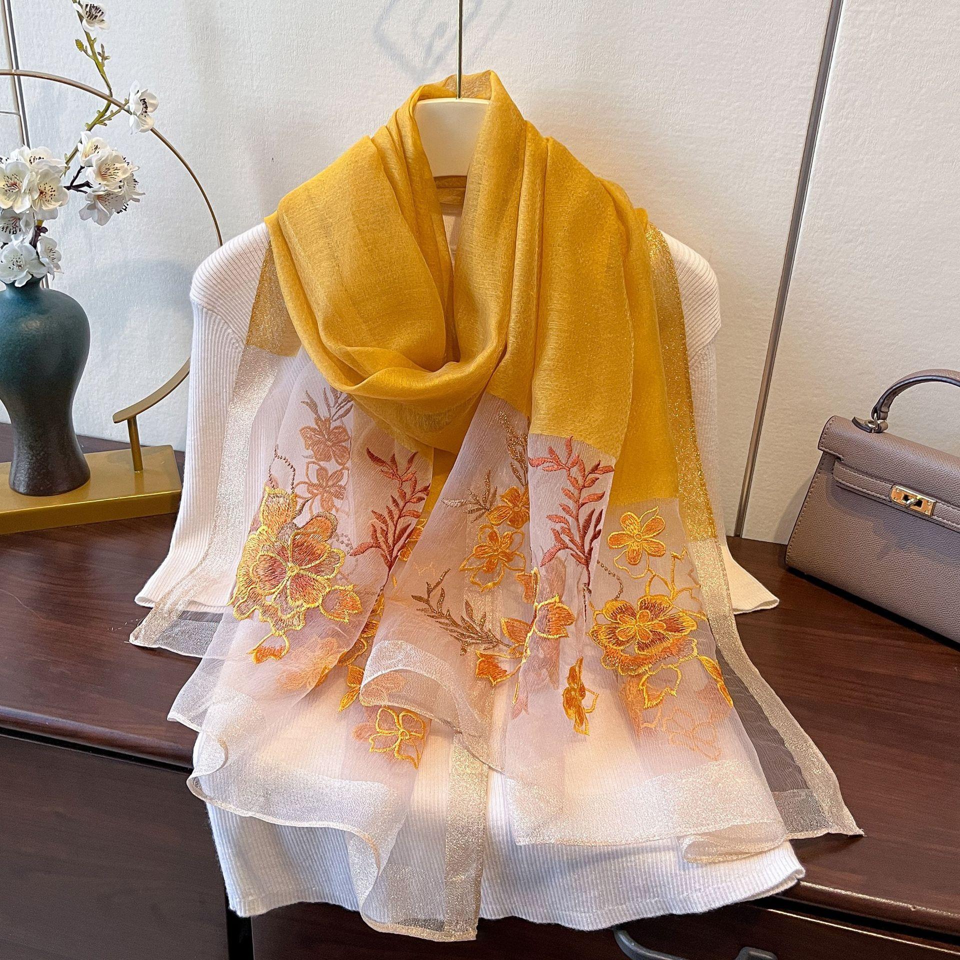 Новый весенне-летний вышитый шелковый шарф, высококачественная шелковая смесь, тонкий теплый подарок, подарок для матери, вышитый шарф, газовая шаль 180*70cm
Новый весенне-летний вышитый шелковый шарф, высококачественная шелковая смесь, тонкий теплый подарок, подарок для матери, вышитый шарф, газовая шаль 180*70cm