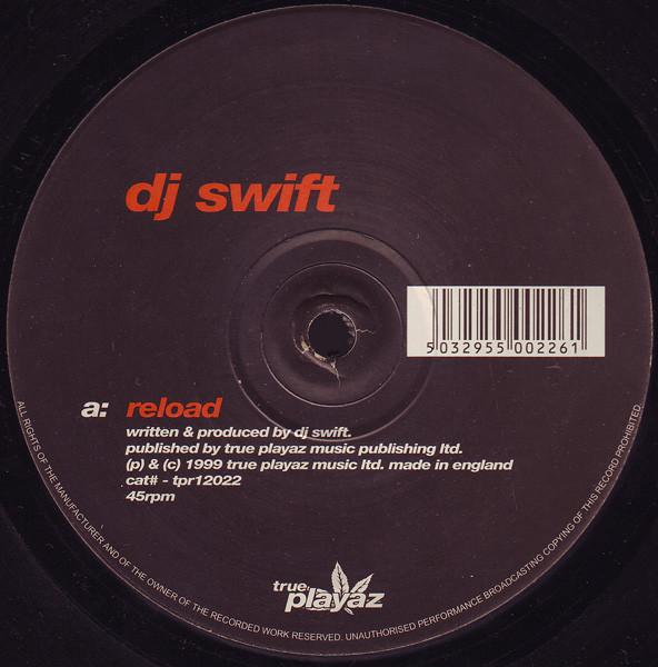 12inch Record MAMPI SWIFT - Reload / Space TPR12022 True Playaz 1999 UK Dance & Electronica Used
12inch Record MAMPI SWIFT - Reload / Space TPR12022 True Playaz 1999 UK Dance & Electronica Used