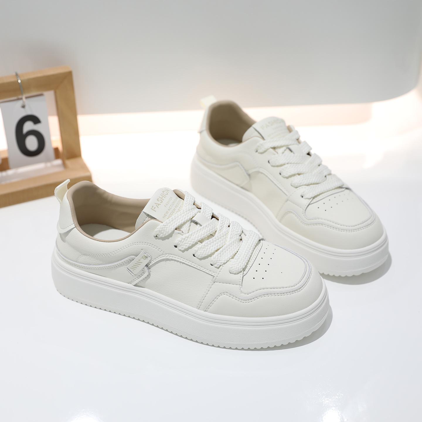 Модные и простые белые туфли на платформе женские 2025 новые универсальные, легкие и дышащие спортивные и повседневные кеды в стиле колледжа 40
Модные и простые белые туфли на платформе женские 2025 новые универсальные, легкие и дышащие спортивные и повседневные кеды в стиле колледжа 40