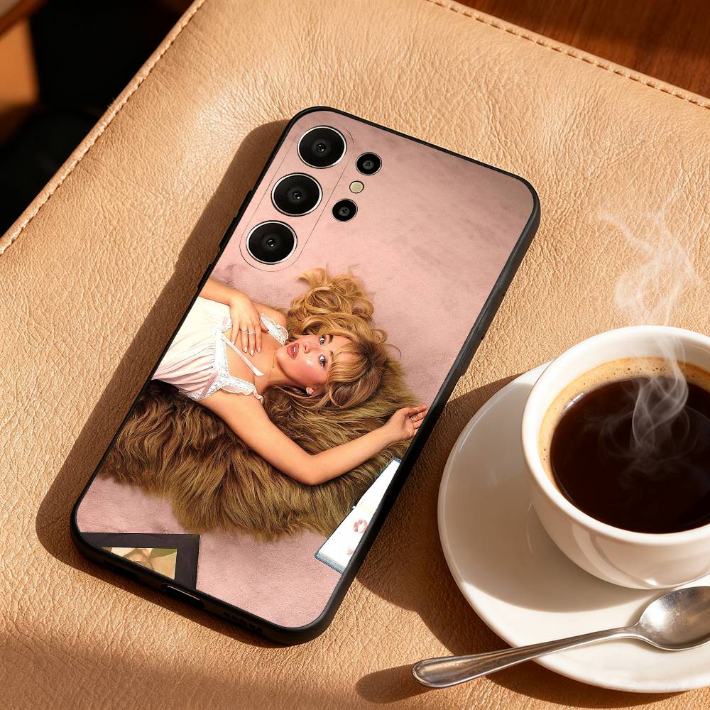S-Sabrina Carpenter Singer Phone Case For Samsung S25,24,23,22,30,21,10,9,Ultra,Plus,Lite,FE Black Soft Case Samsung S25Plus
S-Sabrina Carpenter Singer Phone Case For Samsung S25,24,23,22,30,21,10,9,Ultra,Plus,Lite,FE Black Soft Case Samsung S25Plus