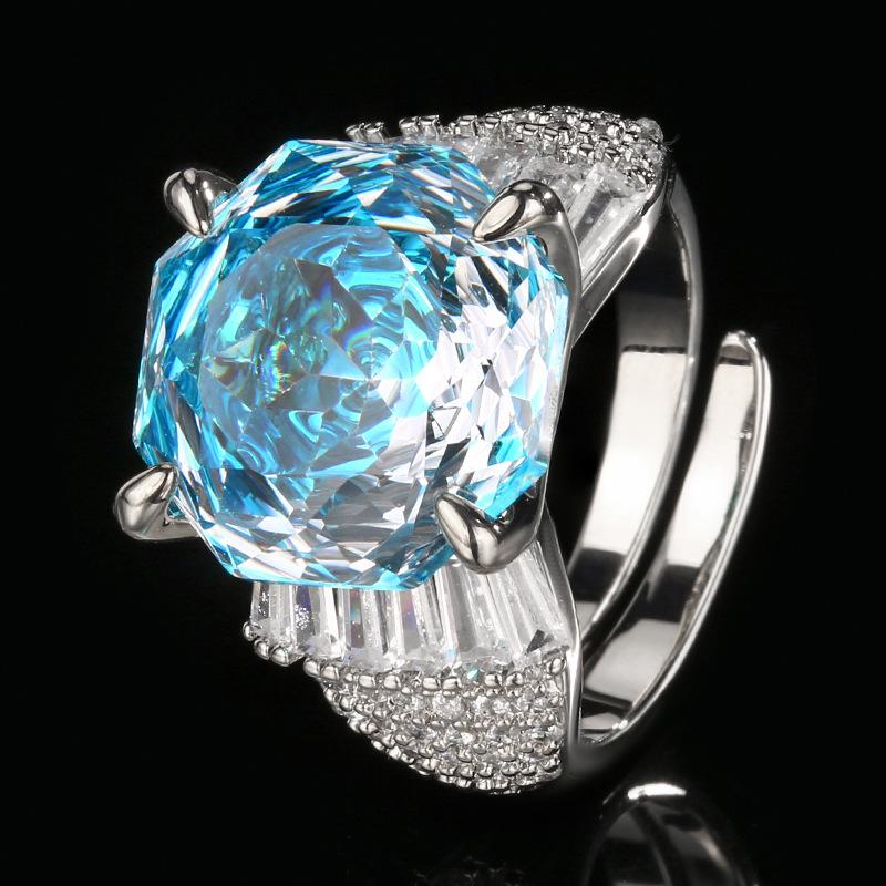 Роскошные кольца из циркония в форме розы для женщин 2025 года, новые модные кольца для дам, свадебные украшения для вечеринок, аксессуары
Роскошные кольца из циркония в форме розы для женщин 2025 года, новые модные кольца для дам, свадебные украшения для вечеринок, аксессуары