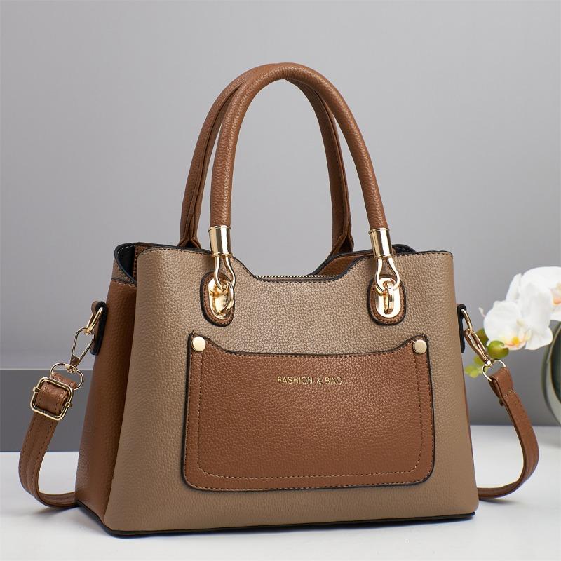 New splicing contrasting color multi-layer large-capacity handbag high value simple shoulder bag versatile messenger bag tide 28cm long, 13cm wide, 20cm high коричневый
New splicing contrasting color multi-layer large-capacity handbag high value simple shoulder bag versatile messenger bag tide 28cm long, 13cm wide, 20cm high коричневый
