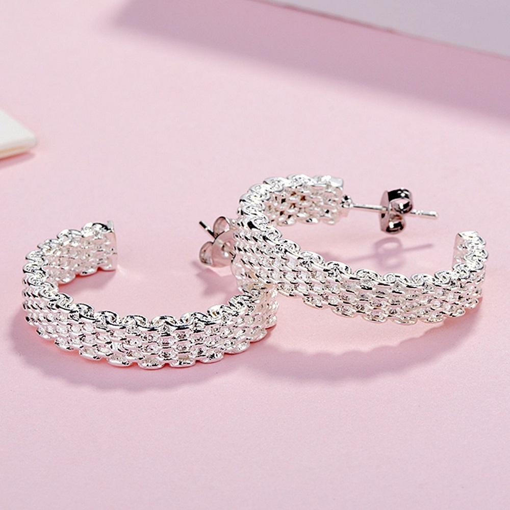 Популярные изящные серьги-пусеты из стерлингового серебра 925 пробы для женщин, креативные, рождественские подарки, уличные, универсальные, для вечеринок, ювелирные изделия
Популярные изящные серьги-пусеты из стерлингового серебра 925 пробы для женщин, креативные, рождественские подарки, уличные, универсальные, для вечеринок, ювелирные изделия