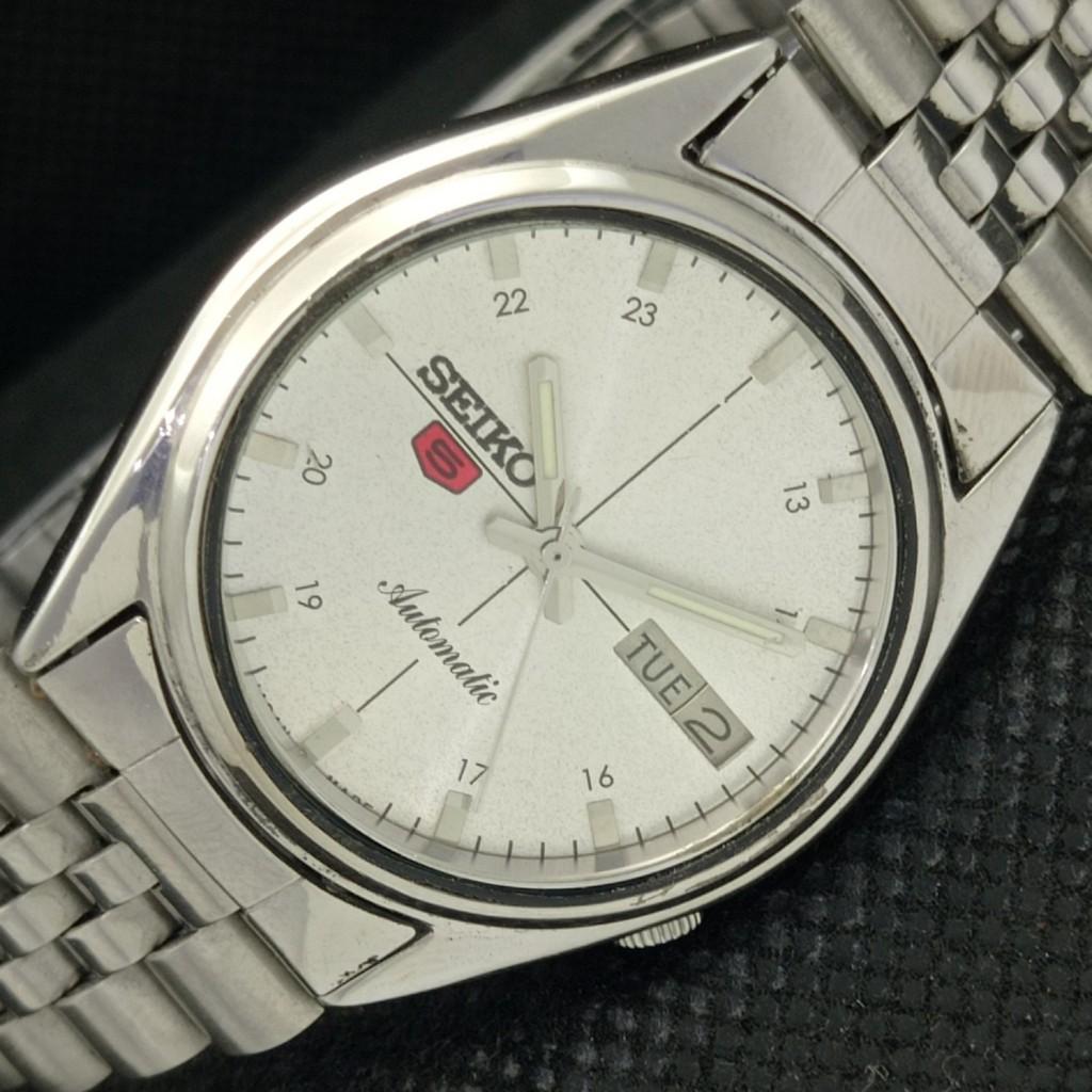 Б/У винтажные мужские часы SEIKO 5 AUTO 7019A из Японии D/D, серебряные, 593a-a311337-2 SKU593a-a311337
Б/У винтажные мужские часы SEIKO 5 AUTO 7019A из Японии D/D, серебряные, 593a-a311337-2 SKU593a-a311337