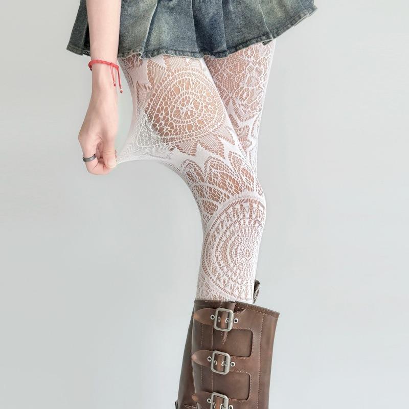 2Pairs Gothic Punk Fishnet Tights White Socks Women Black Totem Jacquard Lace Pattern Dark Aesthetic Tattoo Print Mesh Pantyhose One Size
2Pairs Gothic Punk Fishnet Tights White Socks Women Black Totem Jacquard Lace Pattern Dark Aesthetic Tattoo Print Mesh Pantyhose One Size