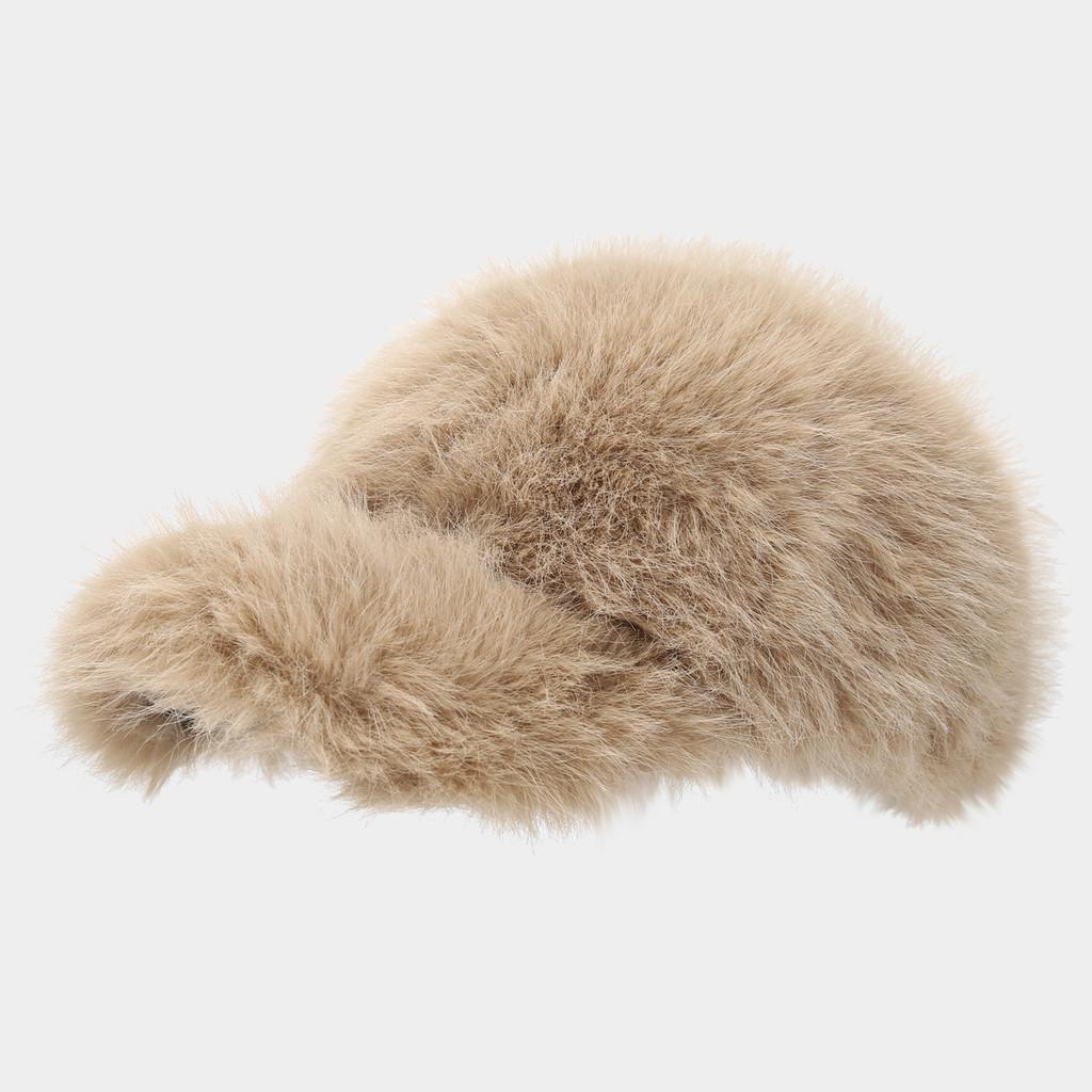 Winter Simulation Fox Fur Warmth Baseball Cap For Women With Adjustable Fit
Winter Simulation Fox Fur Warmth Baseball Cap For Women With Adjustable Fit