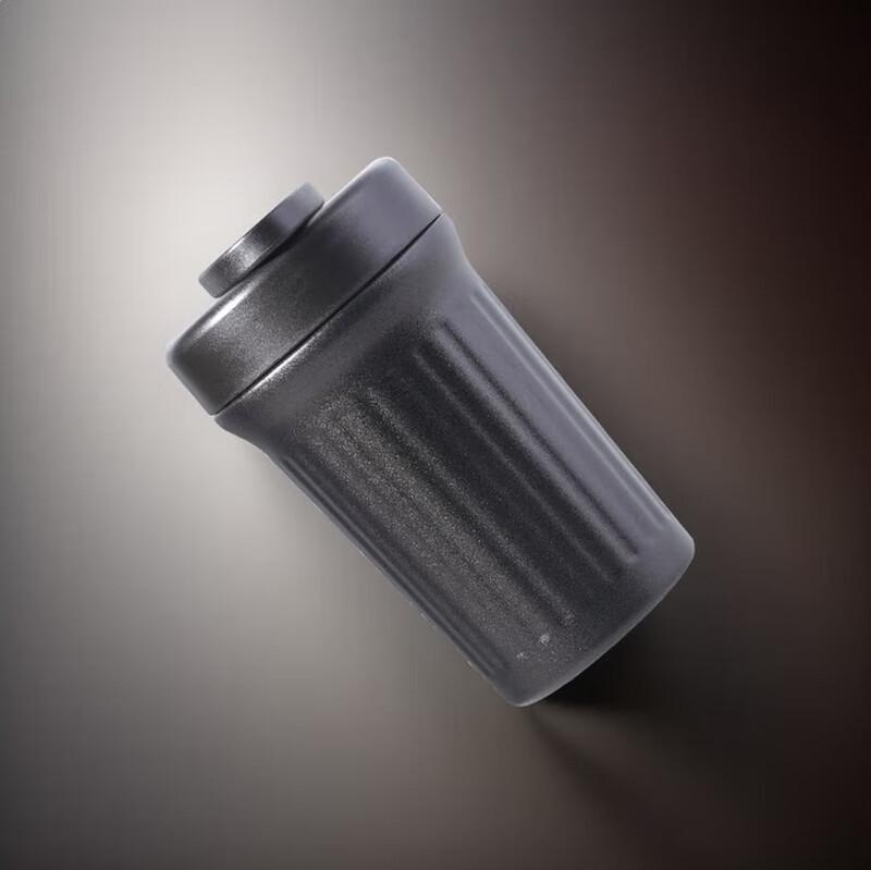 LocknLock Insulated Travel Mug with Strap
LocknLock Insulated Travel Mug with Strap