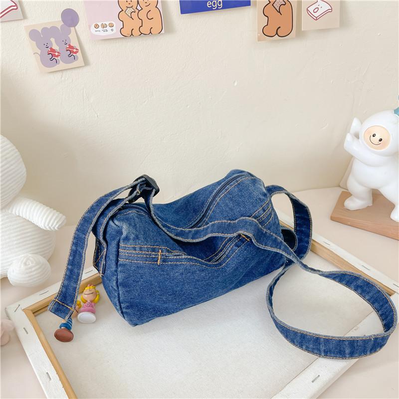 Stylish Korean Kids Backpack Lightweight Denim Crossbody Bag For Boys And Girls Perfect For Outdoor Use
Stylish Korean Kids Backpack Lightweight Denim Crossbody Bag For Boys And Girls Perfect For Outdoor Use