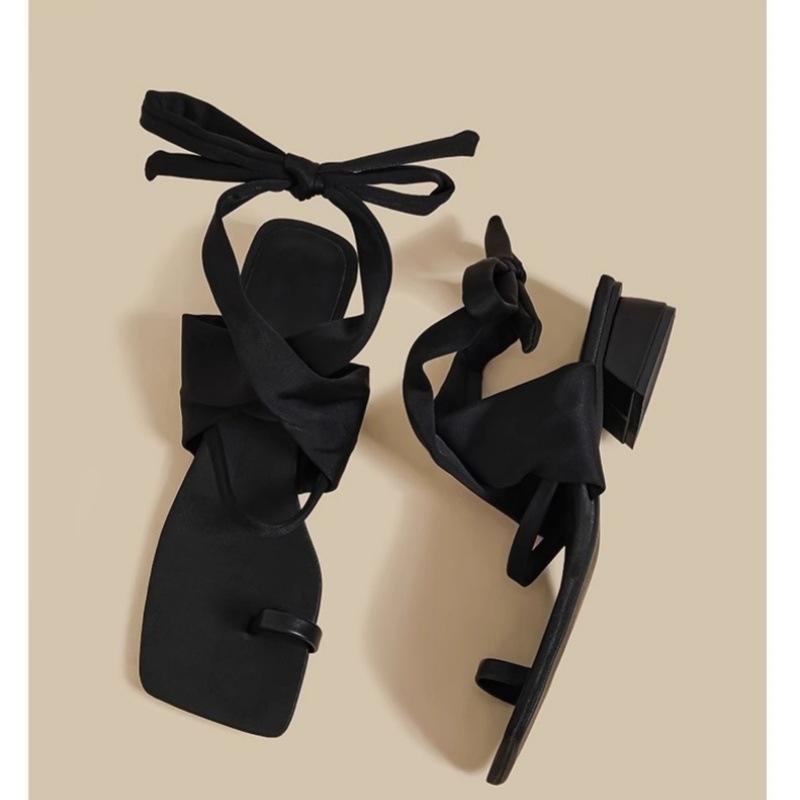 Beautiful brown toe cross strap thick heel sandals women s 2025 summer new wear high heel beach roman shoes 40
Beautiful brown toe cross strap thick heel sandals women s 2025 summer new wear high heel beach roman shoes 40