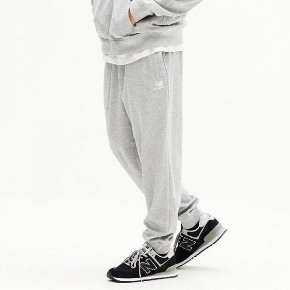 New Balance Club Uni Single Mesh Jogger Pants Nbmle21033 Ac grey/90
New Balance Club Uni Single Mesh Jogger Pants Nbmle21033 Ac grey/90