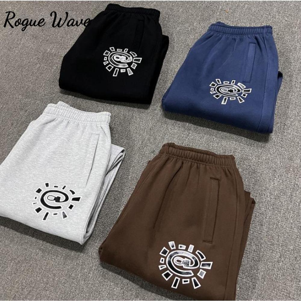 Вінтажні графічні спортивні штани RogueWave Повсякденні Класичні Широкі Штани Хіп-хоп Штани XXL темно-синього кольору
Вінтажні графічні спортивні штани RogueWave Повсякденні Класичні Широкі Штани Хіп-хоп Штани XXL темно-синього кольору