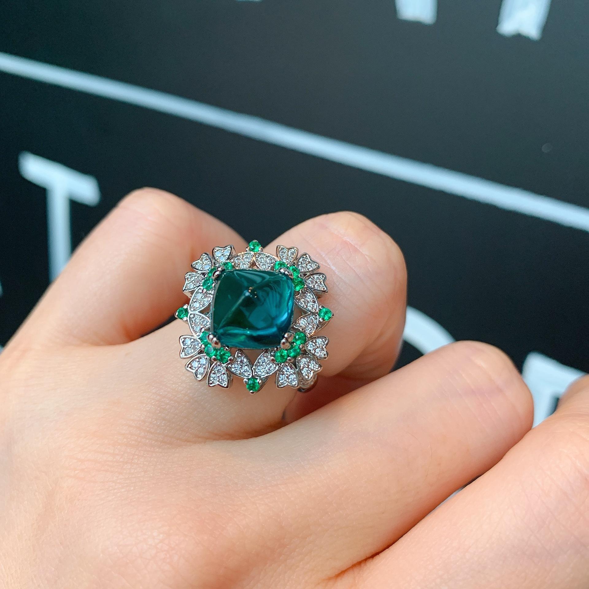 Кольцо с цирконом контрастного цвета, кольцо с микросапфиром и изумрудом, рубином, модное регулируемое кольцо.
Кольцо с цирконом контрастного цвета, кольцо с микросапфиром и изумрудом, рубином, модное регулируемое кольцо.