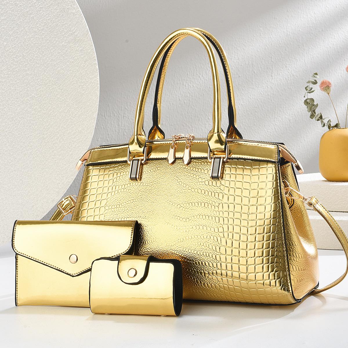 Latest Trendy Style Women s Bag Europe and United States Trendy Style Middle-aged Women s Bag Crocodile Pattern Bright Leather Women s Bag Handbag .
Latest Trendy Style Women s Bag Europe and United States Trendy Style Middle-aged Women s Bag Crocodile Pattern Bright Leather Women s Bag Handbag .