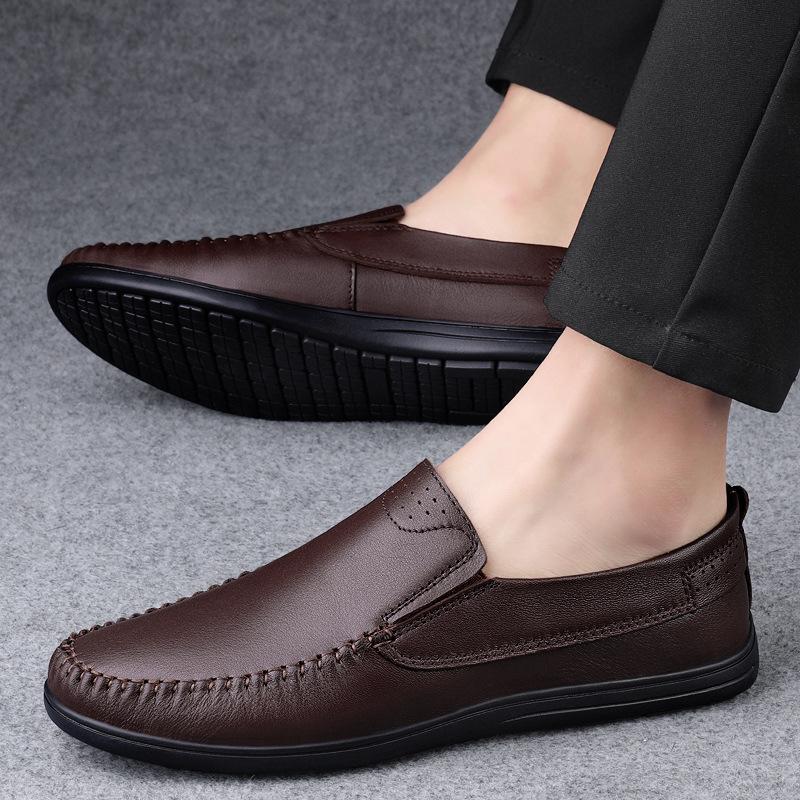 Autumn shoes breathable casual business driving leather shoes large size loafers men s shoes 37 чорний
Autumn shoes breathable casual business driving leather shoes large size loafers men s shoes 37 чорний