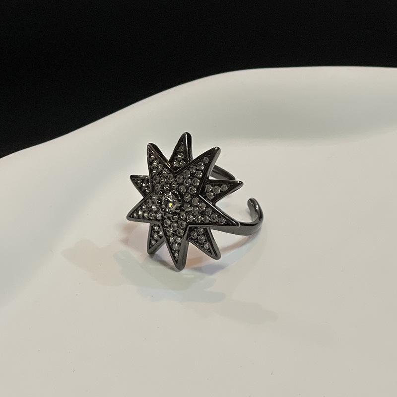 Exaggerated Dark Personality Retro Niche Design Sense Stars Full Of Diamonds Open Ring Cold Wind Sunflower Girl No specifications
Exaggerated Dark Personality Retro Niche Design Sense Stars Full Of Diamonds Open Ring Cold Wind Sunflower Girl No specifications