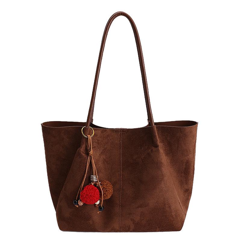 Large-capacity Tote Bag For Women, Trendy New Winter Model, Textured Shoulder Bag For Commuting,
Large-capacity Tote Bag For Women, Trendy New Winter Model, Textured Shoulder Bag For Commuting,