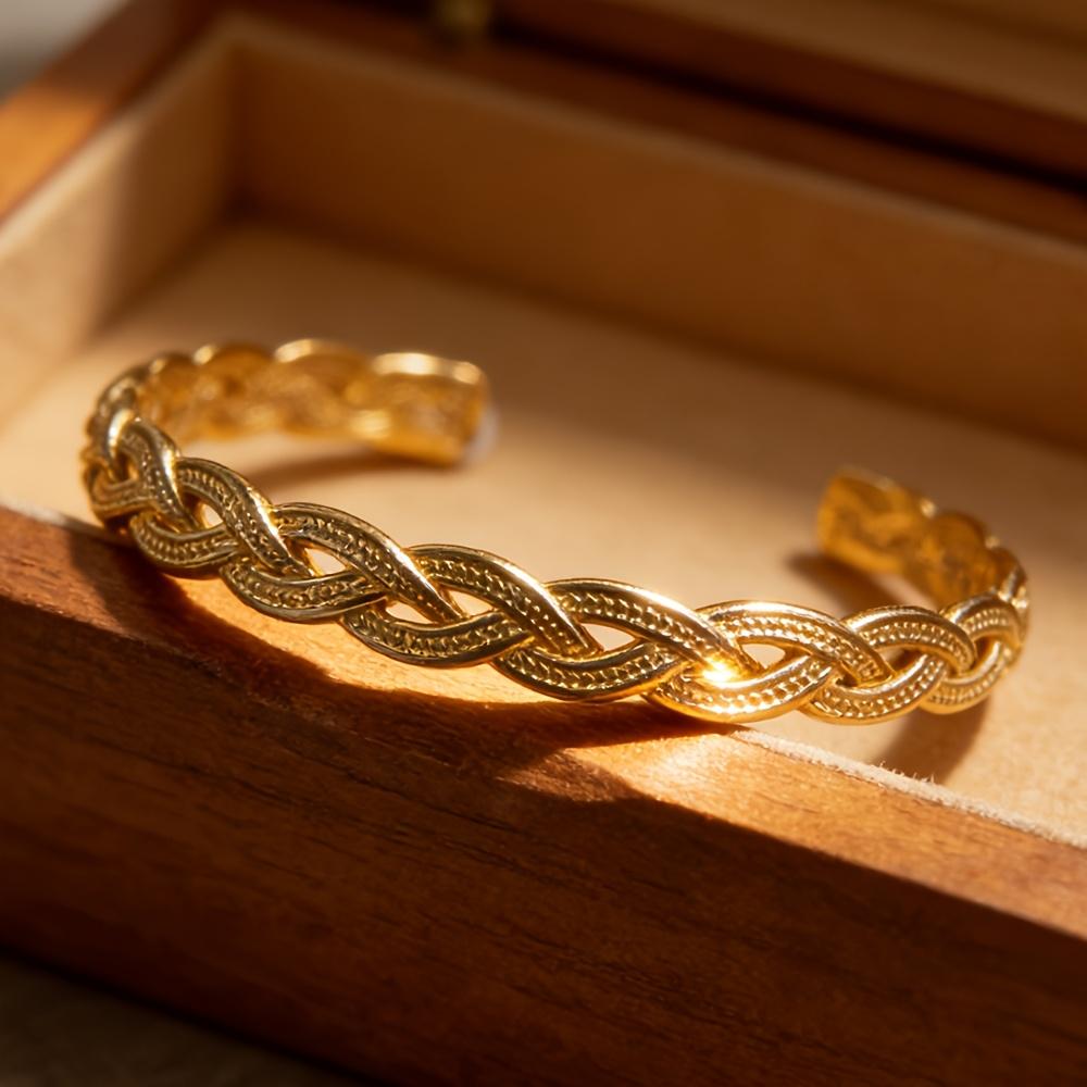 1pc High-quality Stainless Steel Woven Golden Open Bangle, Fade-resistant Adjustable Size, Comfortable and Versatile, Simple and Elegant 1pc
1pc High-quality Stainless Steel Woven Golden Open Bangle, Fade-resistant Adjustable Size, Comfortable and Versatile, Simple and Elegant 1pc