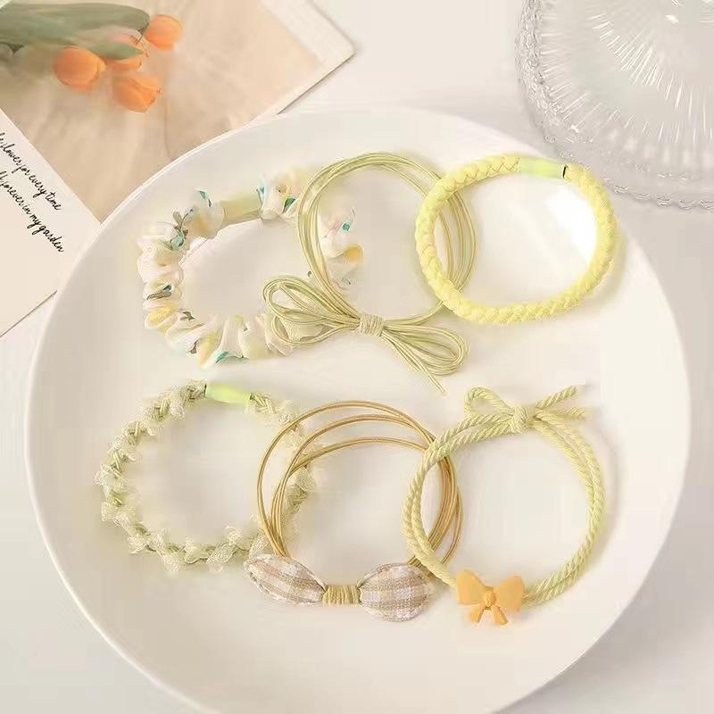 6PCS Ring Combination Mixed with Small Rubber Band Headband Cute Hairstring Women Set High Temperament Ponytail Hair Accessory
6PCS Ring Combination Mixed with Small Rubber Band Headband Cute Hairstring Women Set High Temperament Ponytail Hair Accessory