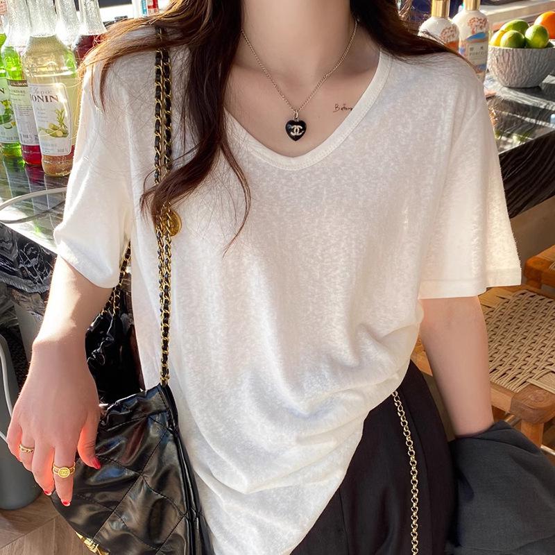 Korean Snowflake Cotton V-Neck Short-Sleeve Women s Top - Summer Loose Slimming Design XL
Korean Snowflake Cotton V-Neck Short-Sleeve Women s Top - Summer Loose Slimming Design XL