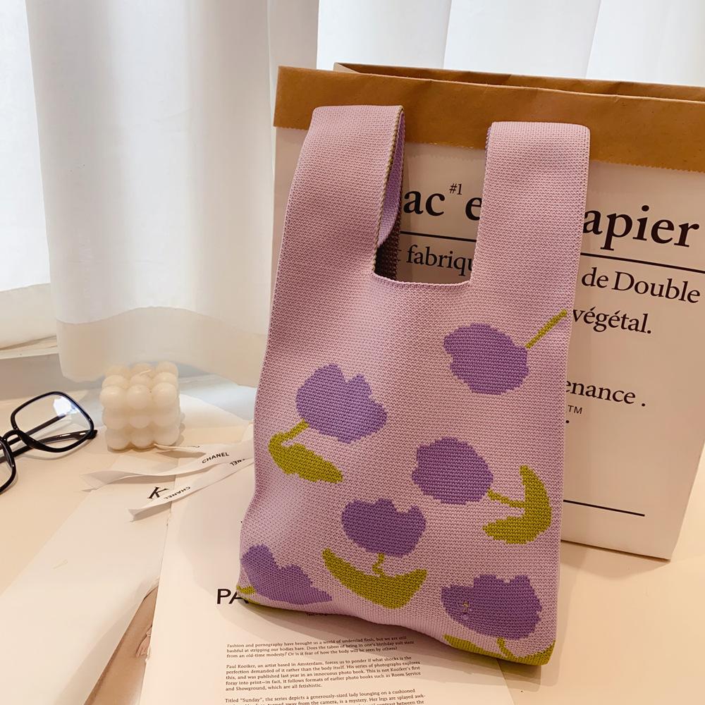 Большая вместительная вязаная сумка женская вязаная сумка-тоут сумка портативное хранилище для использования на открытом воздухе мягкая тканая универсальная и милая сумка 35 * 20cm
Большая вместительная вязаная сумка женская вязаная сумка-тоут сумка портативное хранилище для использования на открытом воздухе мягкая тканая универсальная и милая сумка 35 * 20cm