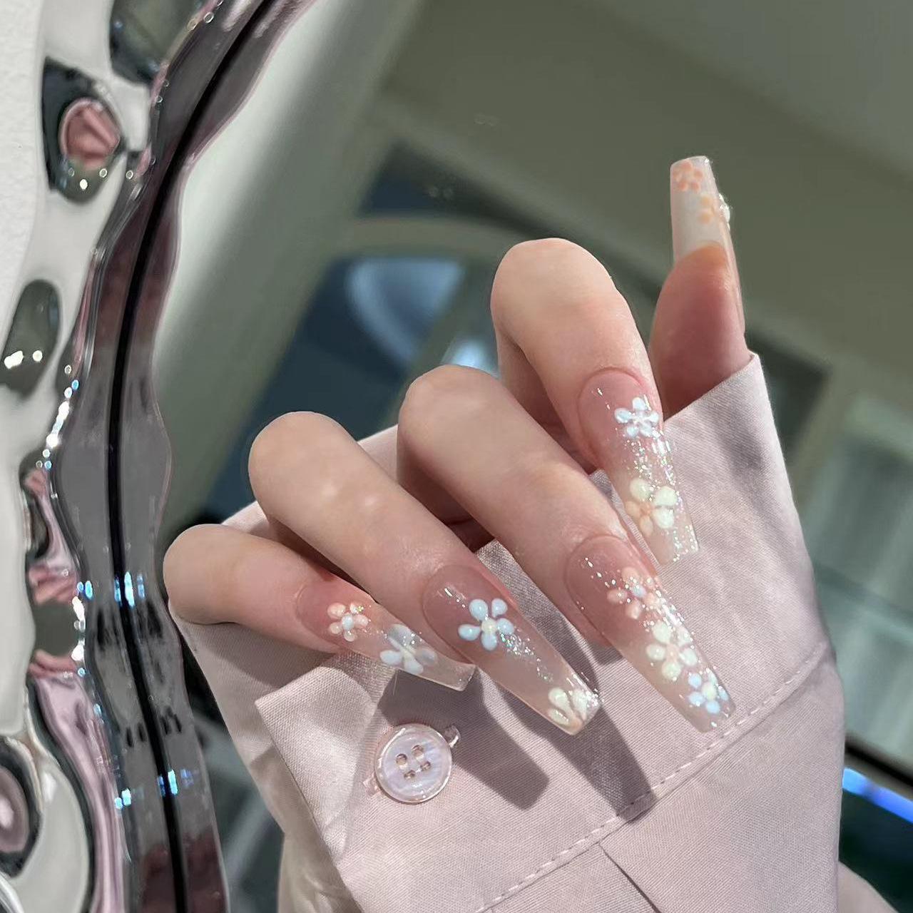 Hand-woven Nail Pieces with High-end Hand-painted Colorful Flowers Can Be Detached and Used for Finished Manicure Large L
Hand-woven Nail Pieces with High-end Hand-painted Colorful Flowers Can Be Detached and Used for Finished Manicure Large L