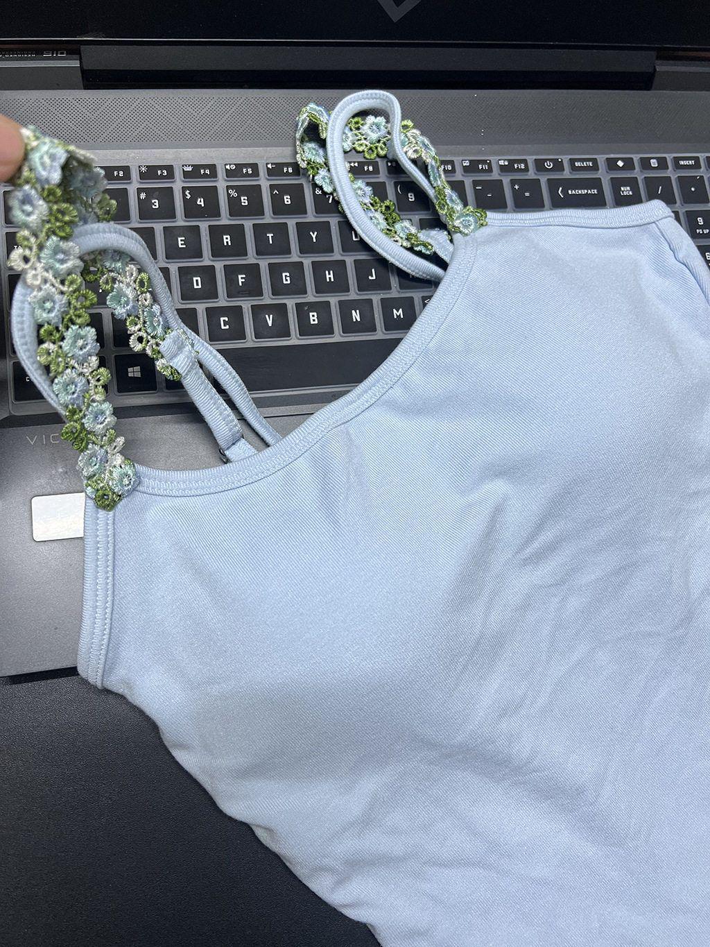 Spicy Girl Floral Double Strap Camisole with Built-in Bra, Slimming Fit, Beautiful Back - Designer Women s Top One Size синій
Spicy Girl Floral Double Strap Camisole with Built-in Bra, Slimming Fit, Beautiful Back - Designer Women s Top One Size синій