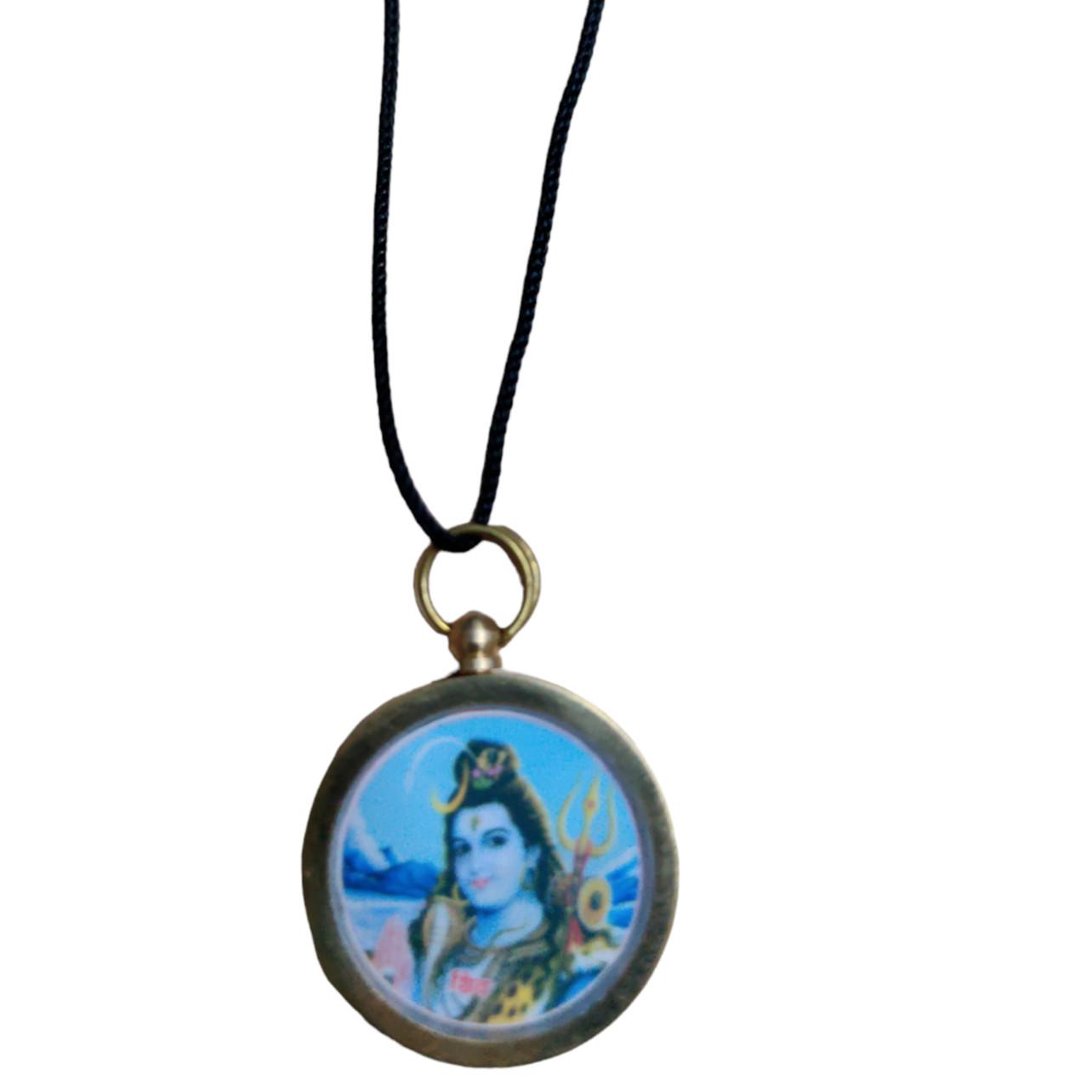 @ Brass Shiv Ji Pendant 1 Side Shiv Ji & Shri Mahamrityunjay Yantra s375 Zr960-60%Off
@ Brass Shiv Ji Pendant 1 Side Shiv Ji & Shri Mahamrityunjay Yantra s375 Zr960-60%Off