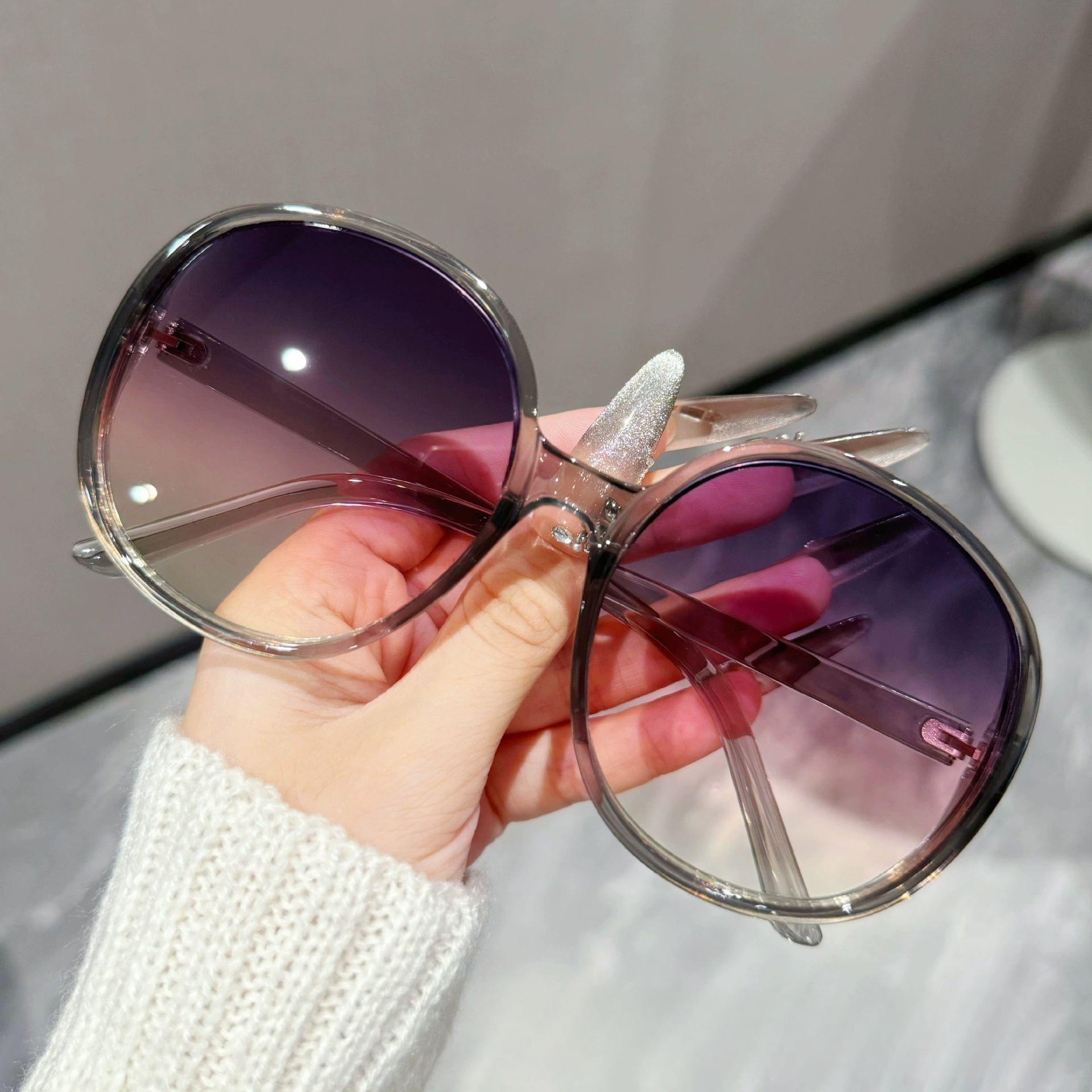 Fashion Oversized round Sunglasses Anti-UV Unisex 7184 New Style for Men And Women
Fashion Oversized round Sunglasses Anti-UV Unisex 7184 New Style for Men And Women