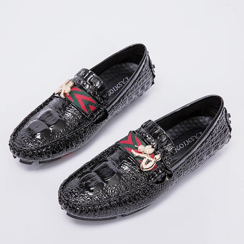 Новые мужские модельные кожаные туфли, роскошные модные свадебные туфли для жениха, мужские оксфорды в итальянском стиле, большие размеры 38-48 38 чёрный
Новые мужские модельные кожаные туфли, роскошные модные свадебные туфли для жениха, мужские оксфорды в итальянском стиле, большие размеры 38-48 38 чёрный