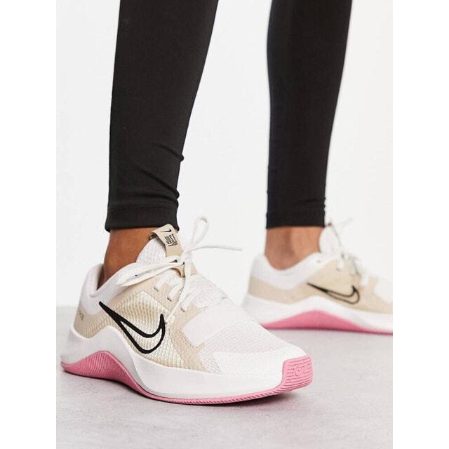 Розовые кроссовки Nike Training MC 2
Розовые кроссовки Nike Training MC 2