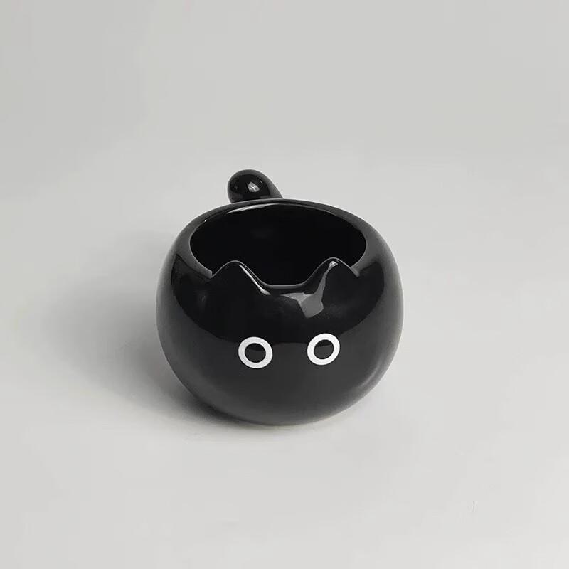 Wutuo Ceramic Siamese Cat Mug
Wutuo Ceramic Siamese Cat Mug