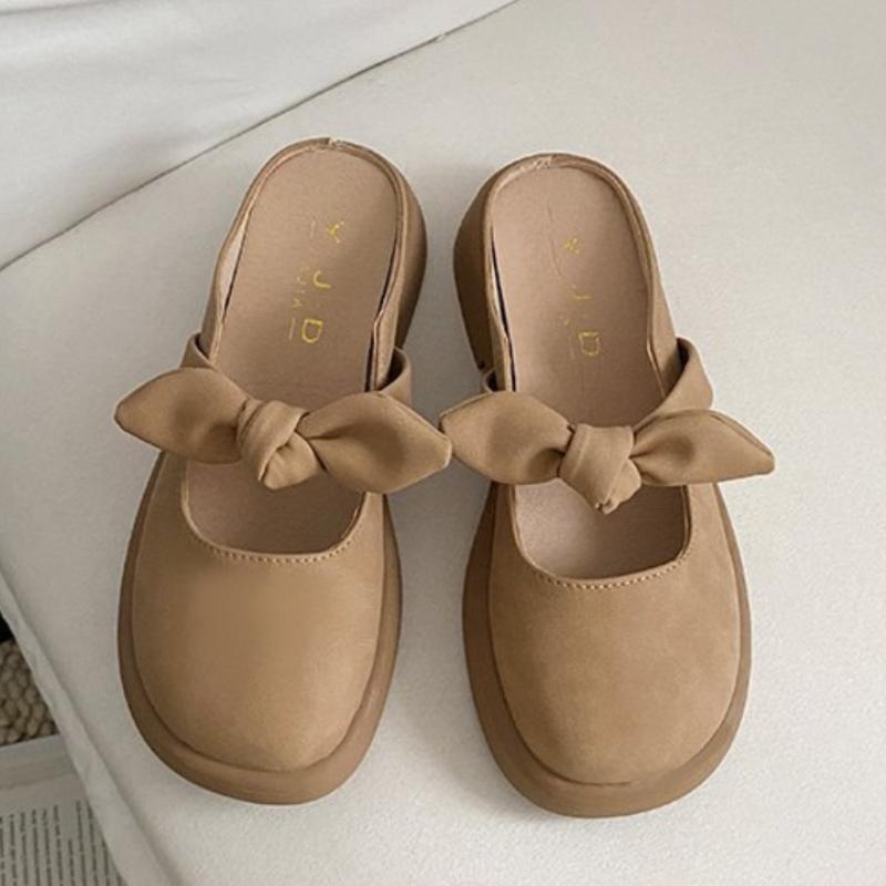 Closed-Toe Half Slippers for Women, Stylish and Versatile Thick-Sole Sandals, Perfect for Summer Outdoors 35
Closed-Toe Half Slippers for Women, Stylish and Versatile Thick-Sole Sandals, Perfect for Summer Outdoors 35