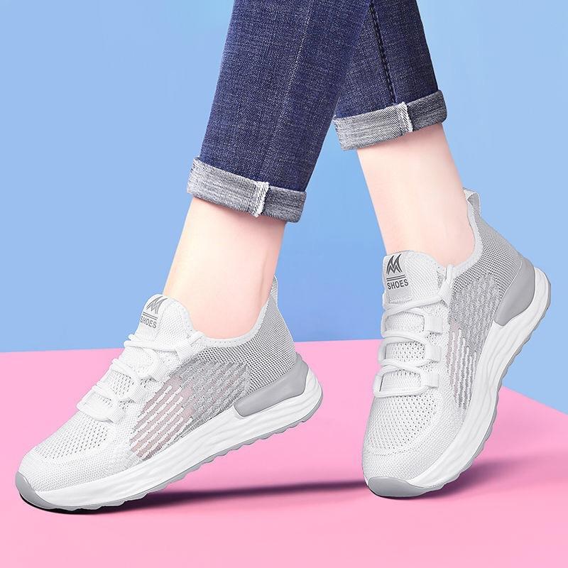 Running shoes soft sole lightweight mother walking shoes white shoes female mesh breathable sports female mother love 40
Running shoes soft sole lightweight mother walking shoes white shoes female mesh breathable sports female mother love 40