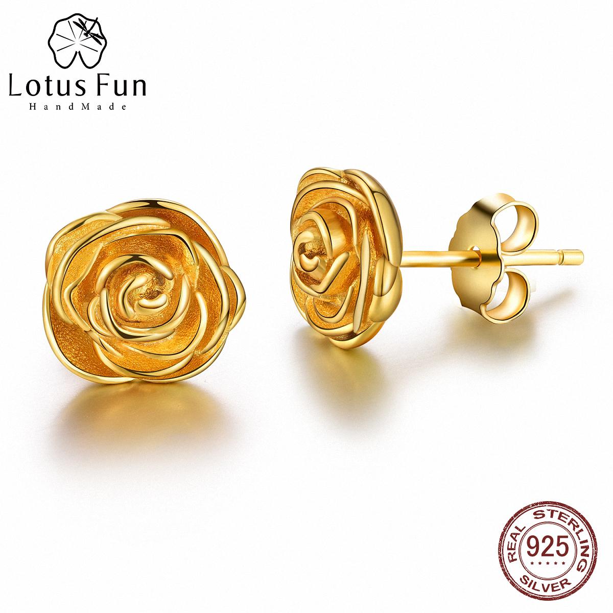 Элегантные серьги-гвоздики из золота 18 карат с розовым цветком для женщин, ювелирные изделия из твердого серебра 925 пробы
Элегантные серьги-гвоздики из золота 18 карат с розовым цветком для женщин, ювелирные изделия из твердого серебра 925 пробы