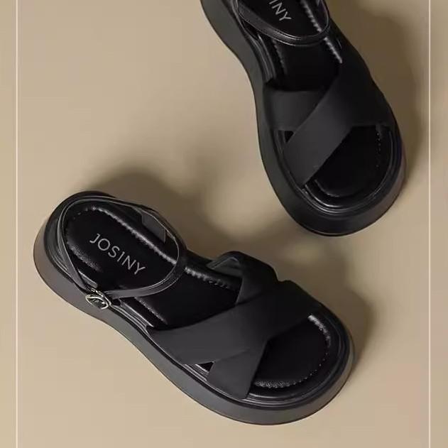 Wear platform sandals outside women s summer 2025 new summer black women s shoes with skirts with soft soles, not tired feet 40 чёрный
Wear platform sandals outside women s summer 2025 new summer black women s shoes with skirts with soft soles, not tired feet 40 чёрный