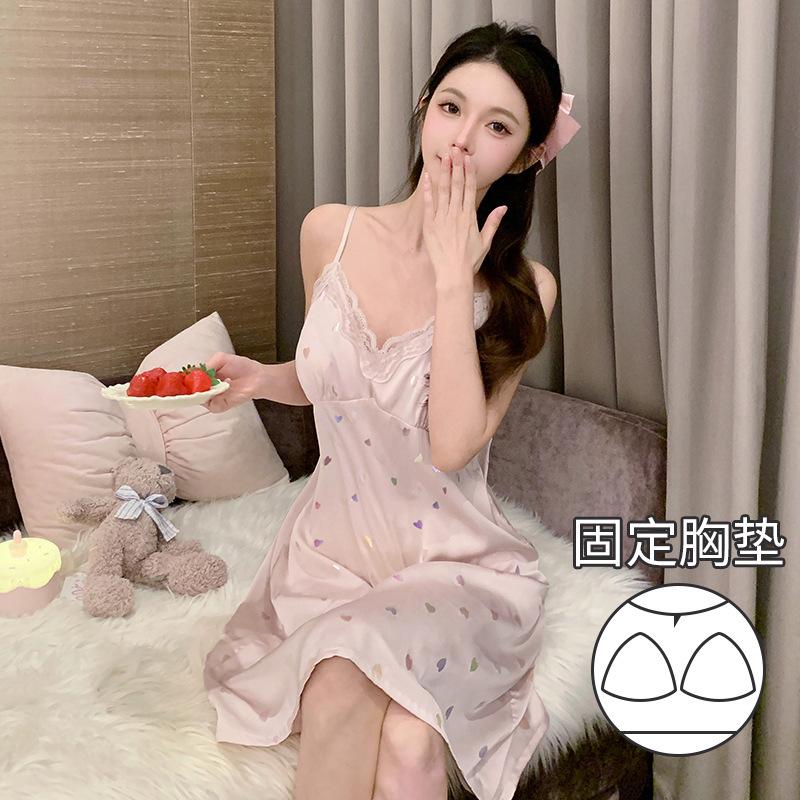 Summer ice silk love ironing silver printing special soft ribbon chest pad suspender nightdress cool sexy pajamas loungewear women L
Summer ice silk love ironing silver printing special soft ribbon chest pad suspender nightdress cool sexy pajamas loungewear women L